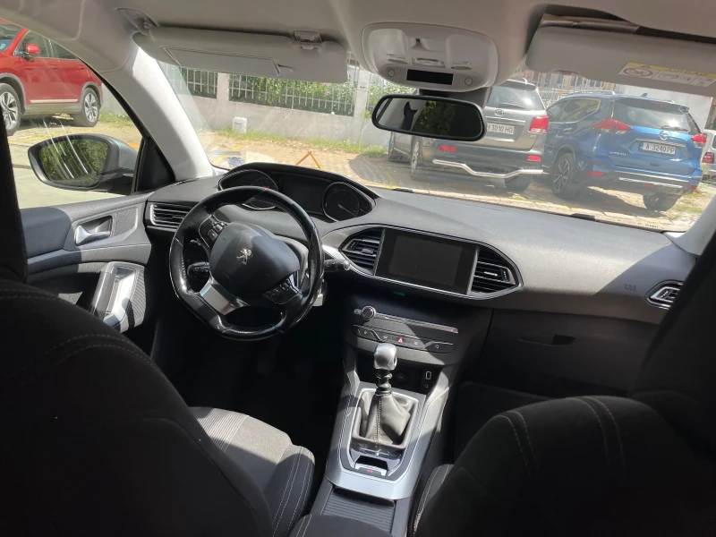 Peugeot 308  1.6 blue e-HDi , снимка 11 - Автомобили и джипове - 51632539