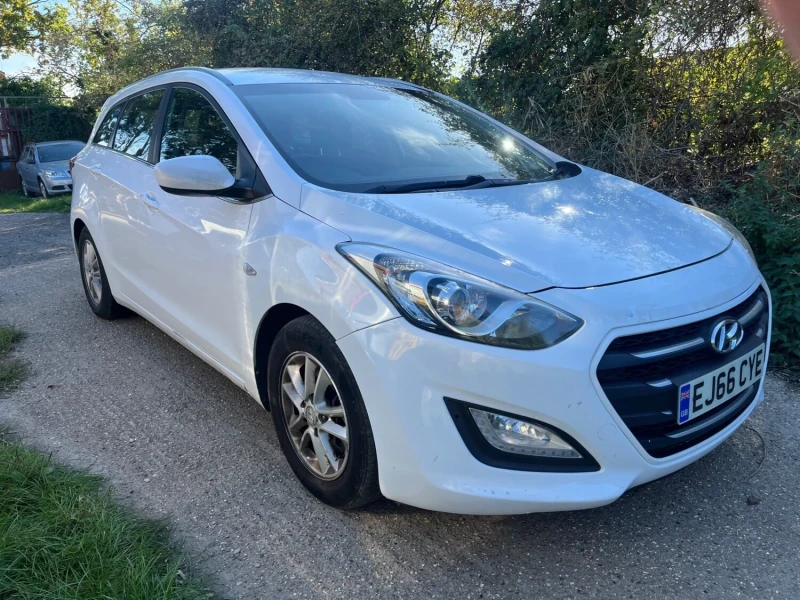 Hyundai I30 1.6 crdi 109к.с