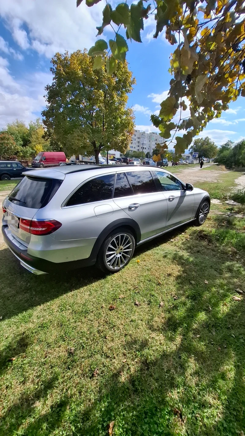 Mercedes-Benz E 220 ALL TEREN ПАМЕТ ХЕДЪП ОБДУХВАНЕ FUII 9J, снимка 4 - Автомобили и джипове - 52037087
