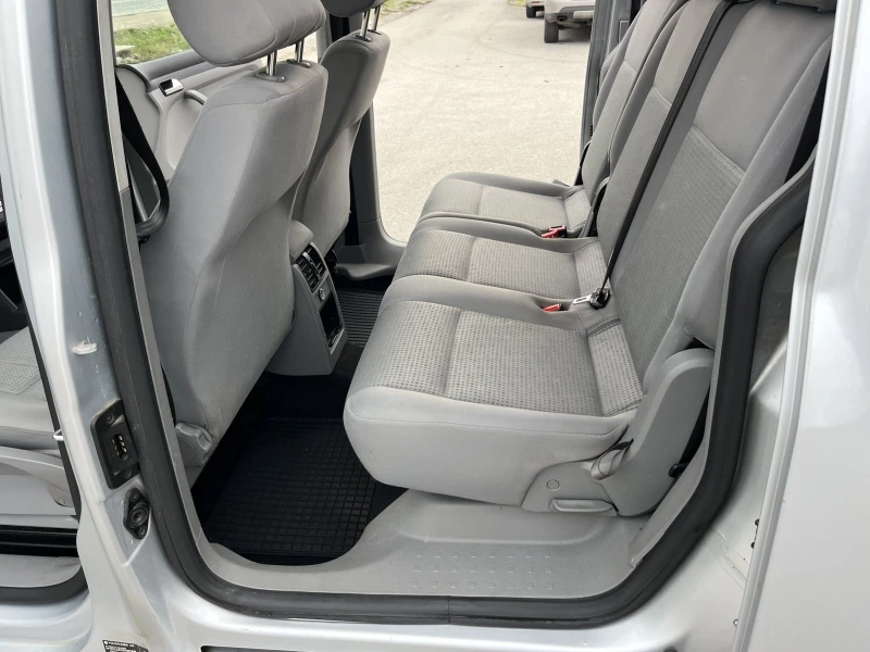 VW Caddy 1.9TDI 105кс. КЛИМАТИК EURO 4 ПАРКТРОНИК, снимка 9 - Автомобили и джипове - 52538293