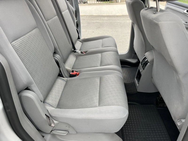 VW Caddy 1.9TDI 105кс. КЛИМАТИК EURO 4 ПАРКТРОНИК, снимка 10 - Автомобили и джипове - 52538293