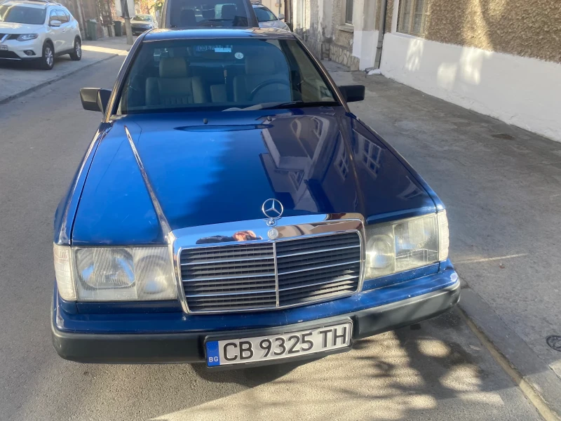 Mercedes-Benz 124 Купе, снимка 2 - Автомобили и джипове - 52892245