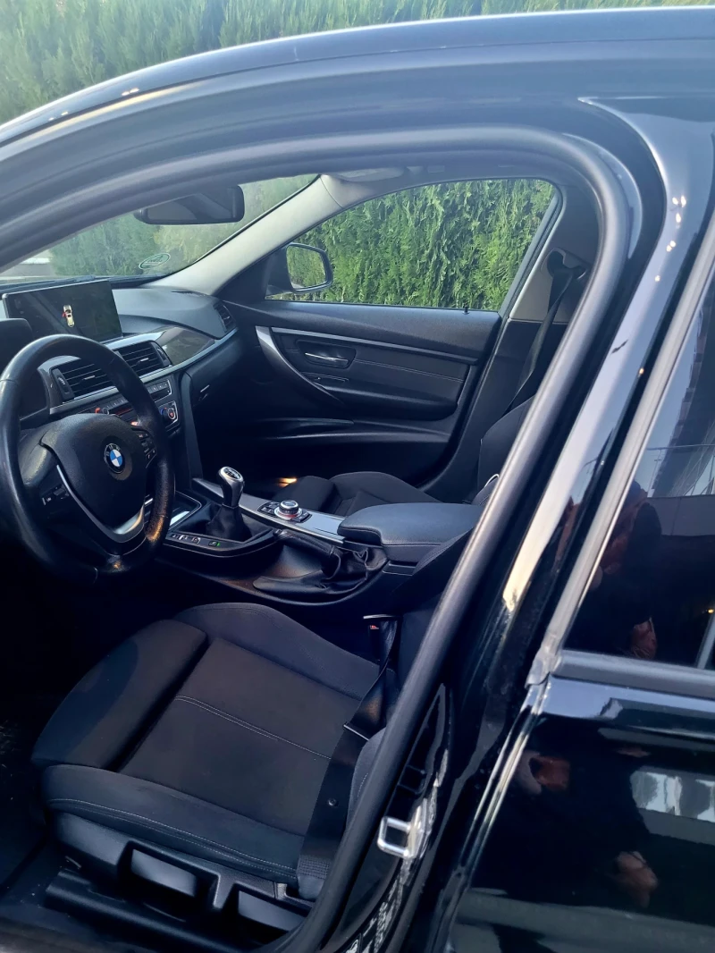 BMW 320, снимка 9 - Автомобили и джипове - 53277638