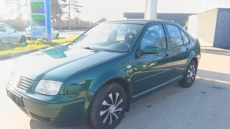 VW Bora 1.9 TDI 101k.s , снимка 7 - Автомобили и джипове - 53229801