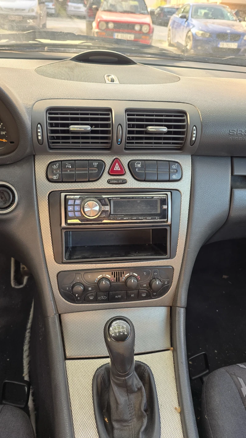 Mercedes-Benz C 200 Kompressor , снимка 9 - Автомобили и джипове - 53325052