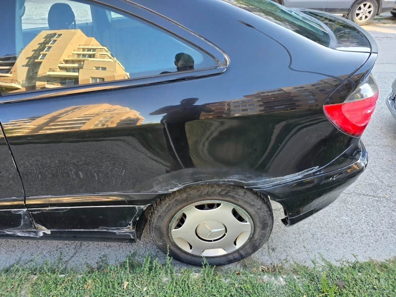 Mercedes-Benz C 200 Kompressor , снимка 2 - Автомобили и джипове - 53325052