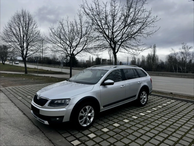 Skoda Octavia SCOUT 2.0 TDI 4x4, снимка 6 - Автомобили и джипове - 53453901