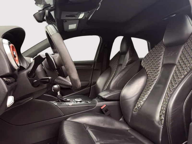 Audi Rs3 * 2.5 TFSI quattro S tronic * CARFAX * БЕЗ ПЪРВОНА, снимка 14 - Автомобили и джипове - 53587455