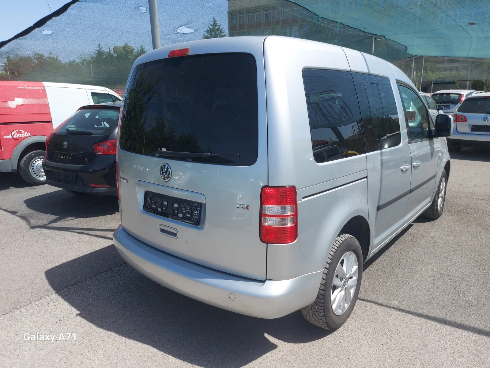 VW Caddy  - изображение 5