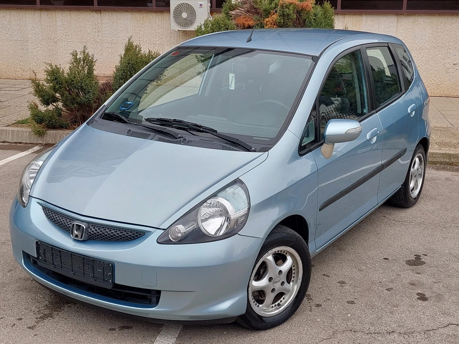 Honda Jazz 1.4i 87hp * FACELIFT * КЛИМАТРОНИК * EURO 4 *  - изображение 4