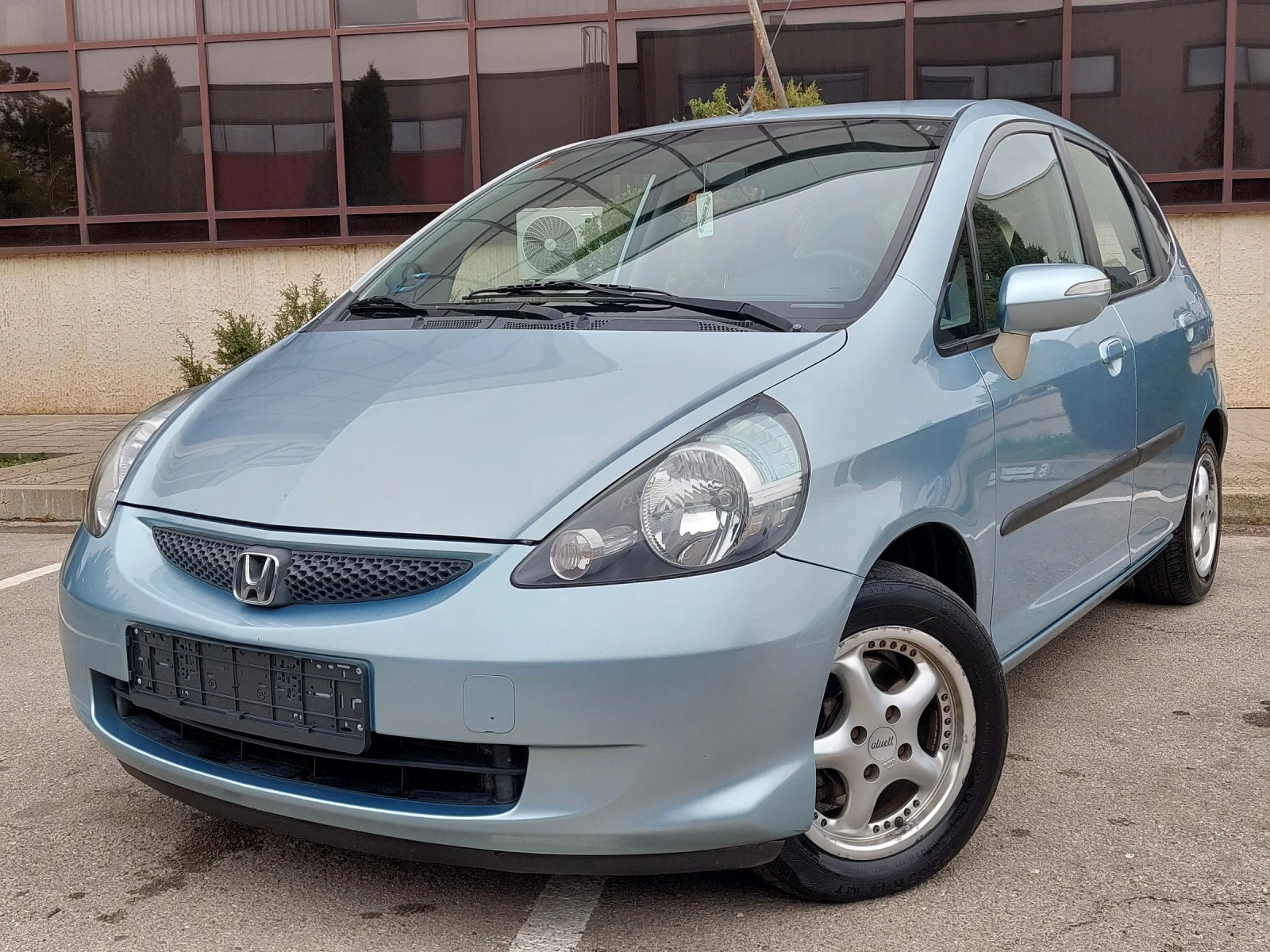 Honda Jazz 1.4i 87hp * FACELIFT * КЛИМАТРОНИК * EURO 4 *  - изображение 2