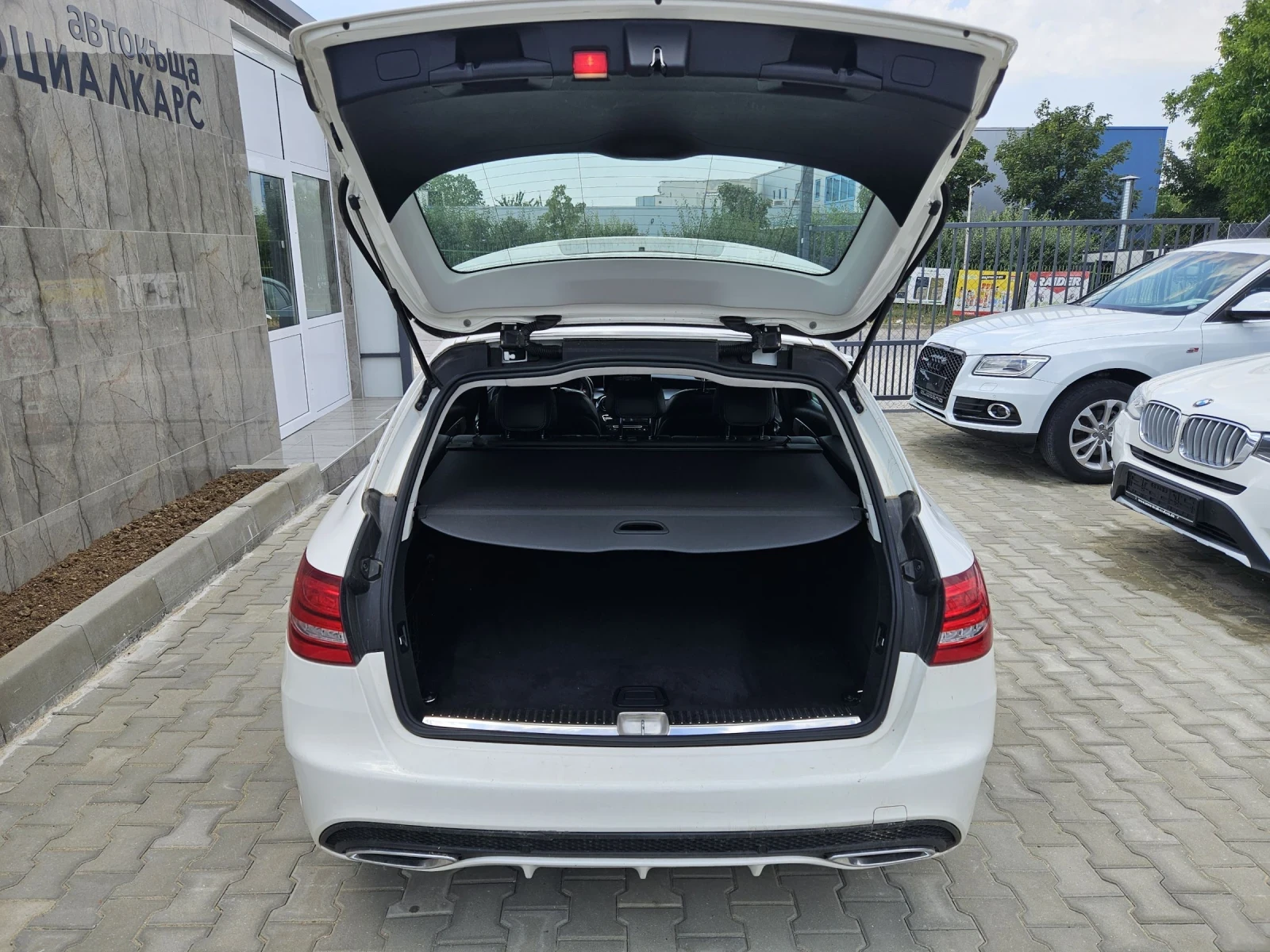 Mercedes-Benz C 220 2.2cdi AMG | Mobile.bg — изображение 13