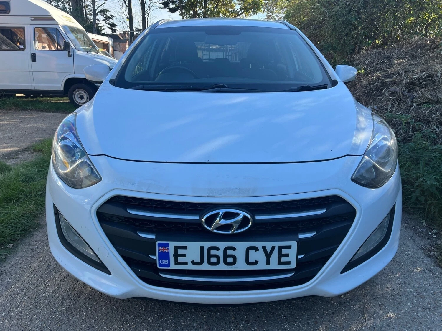 Hyundai I30 1.6 crdi 109к.с - изображение 2