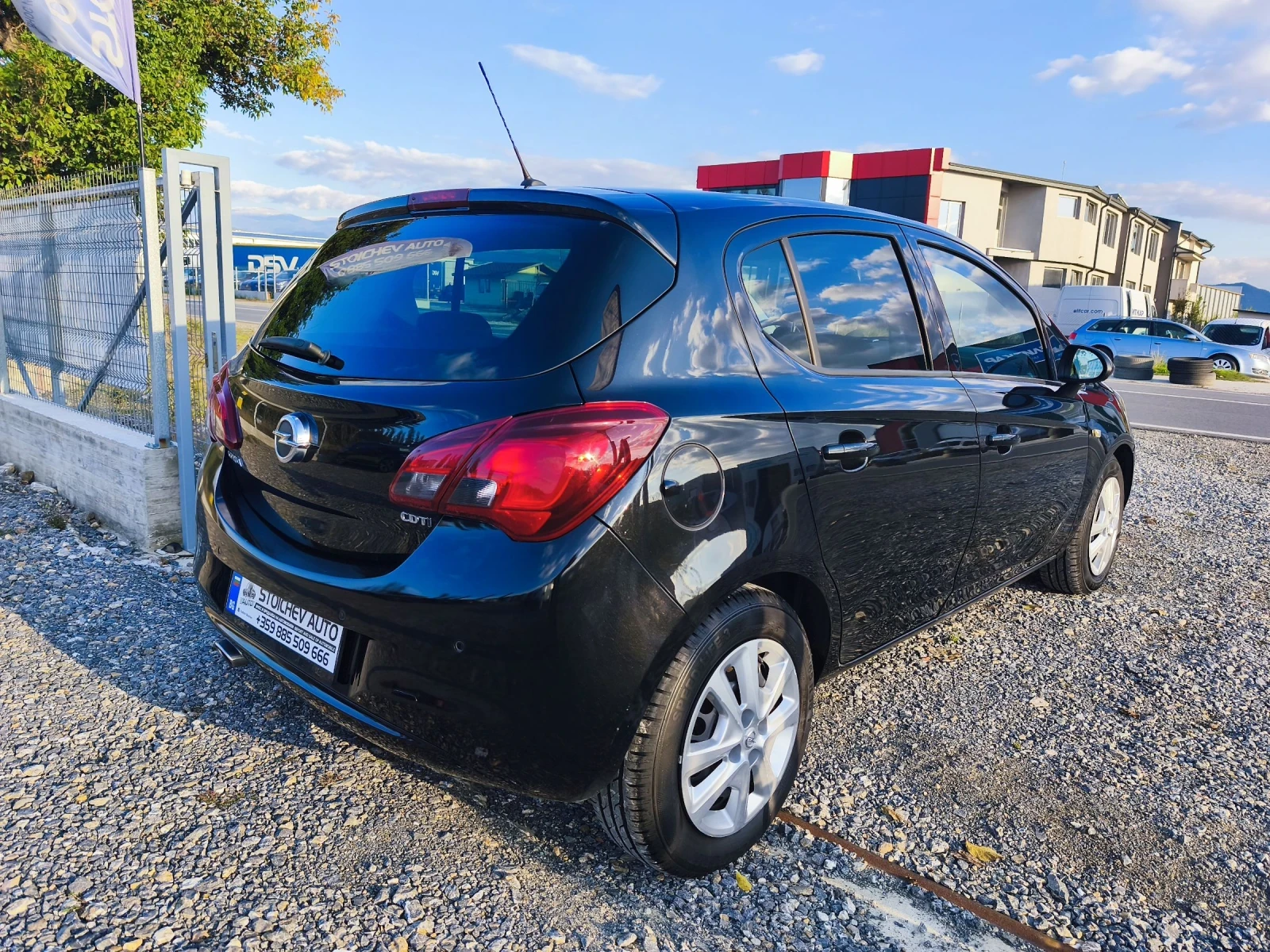 Opel Corsa 1.3cdti 95hp six gears  - изображение 5