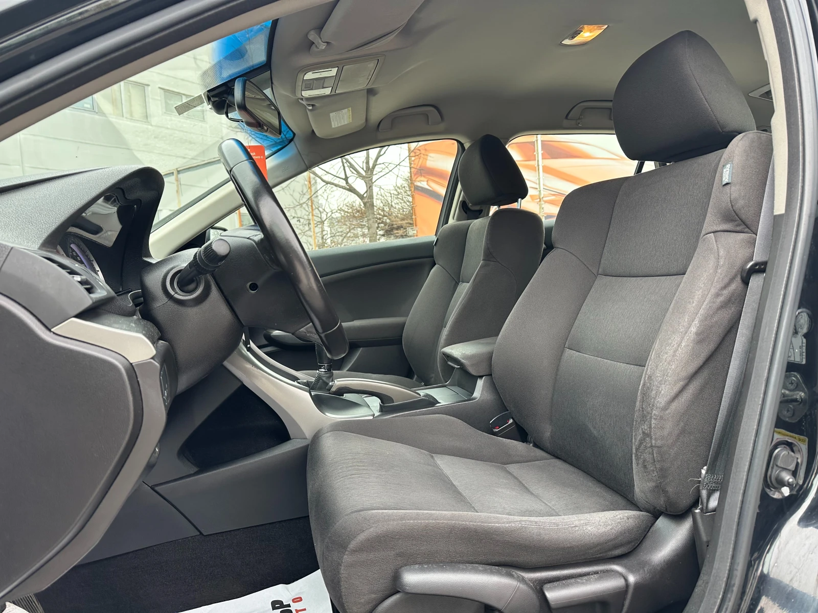 Honda Accord 2.2cdri 150кс - изображение 8