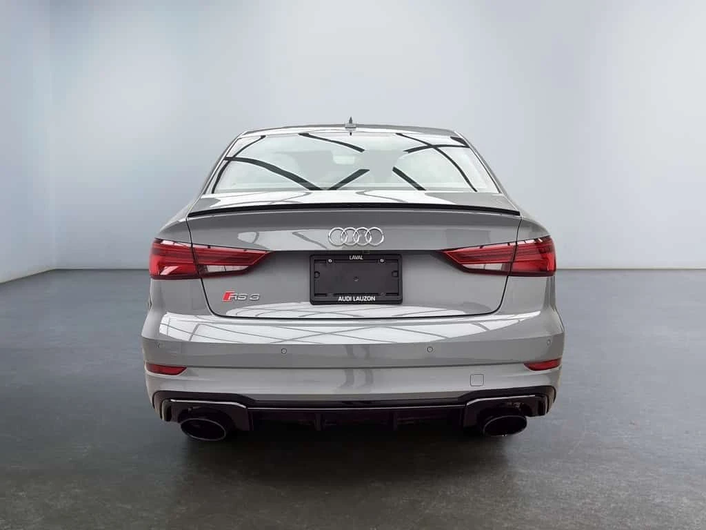 Audi Rs3 * 2.5 TFSI quattro S tronic * CARFAX * БЕЗ ПЪРВОНА - изображение 4