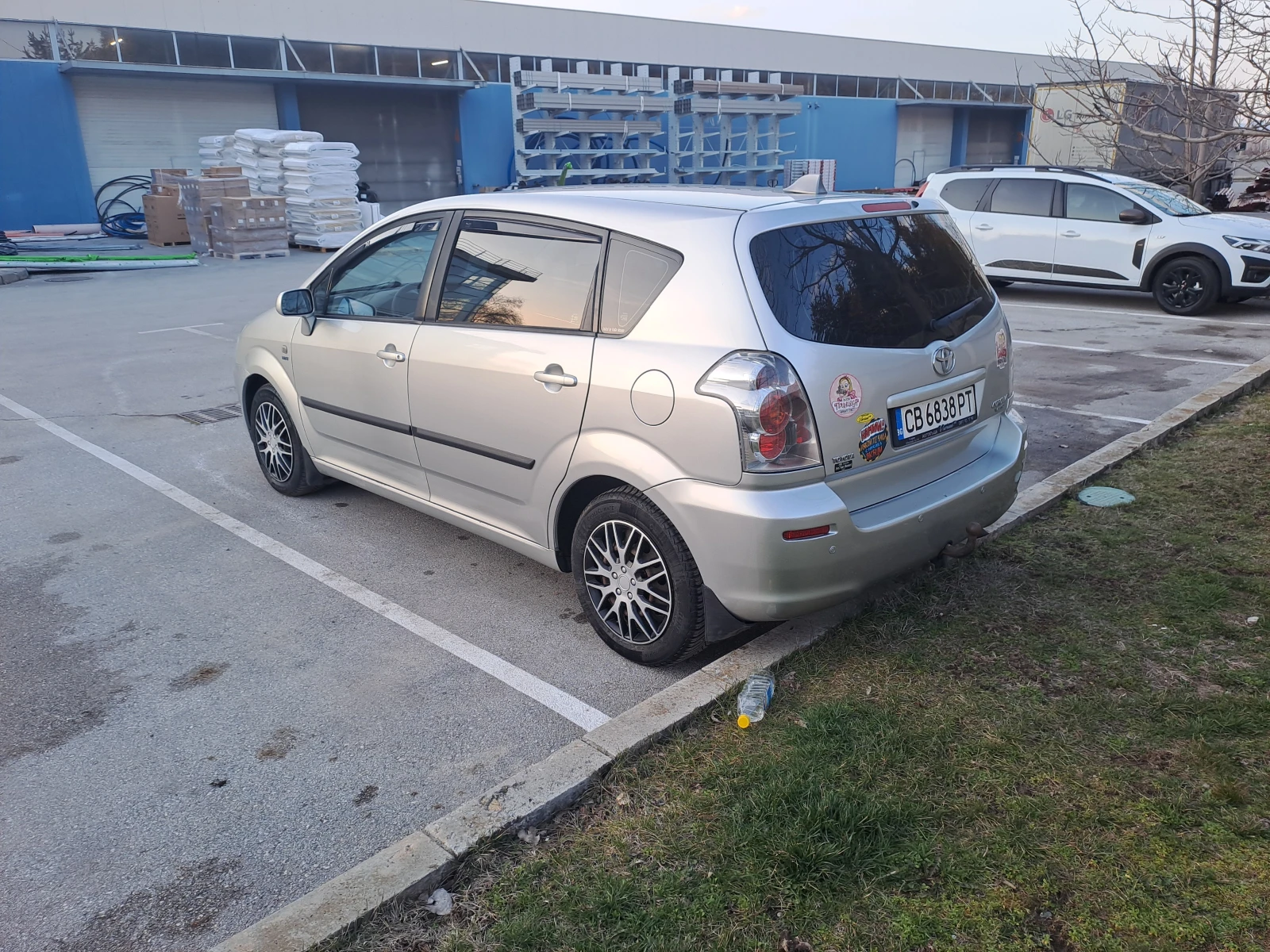 Toyota Corolla verso, снимка 7 - Автомобили и джипове - 53738483