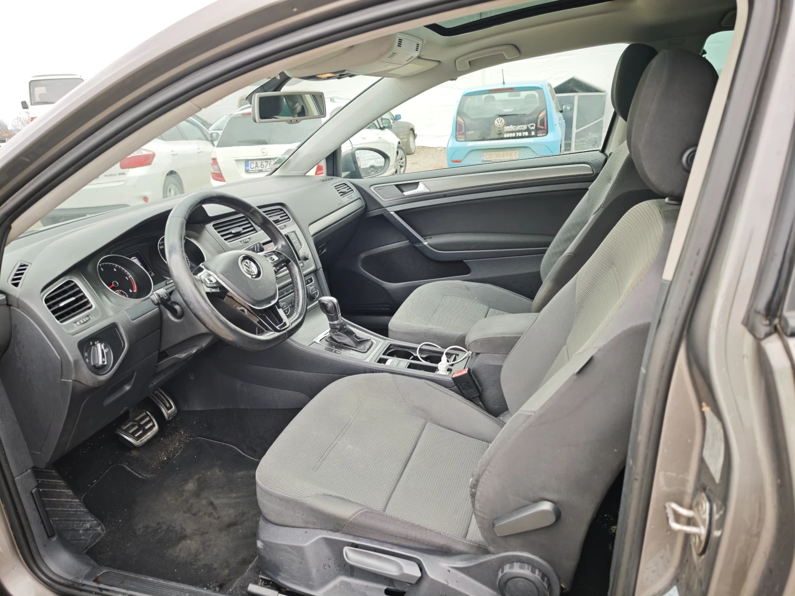 VW Golf 1.6 DSG, снимка 5 - Автомобили и джипове - 53913772