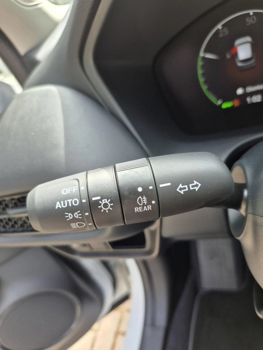 Honda ZR-V Hybrid| 2025| 3000 ��. | Mobile.bg � ����������� 14