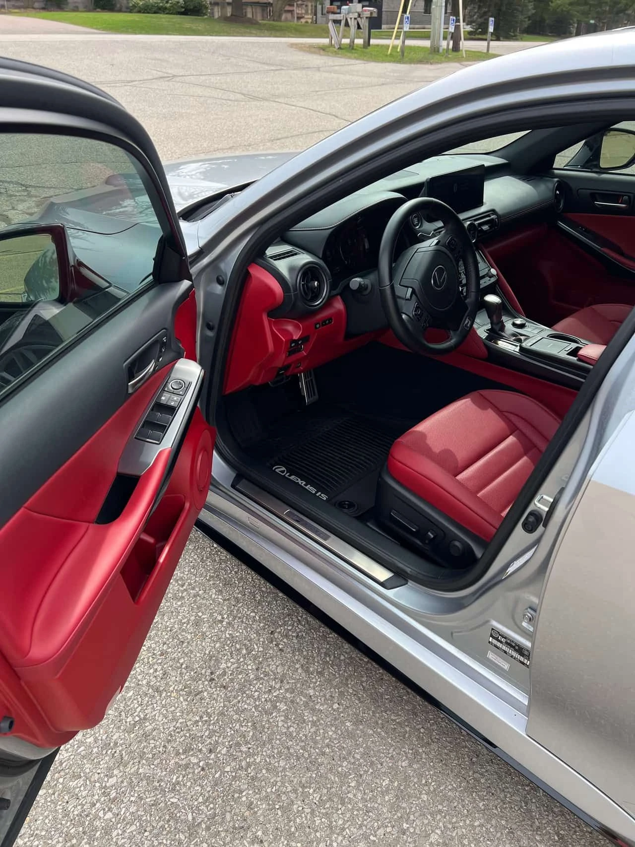 Lexus IS * 500 Base (F Sport Performance) * CARFAX * ���� � | Mobile.bg � ����������� 8