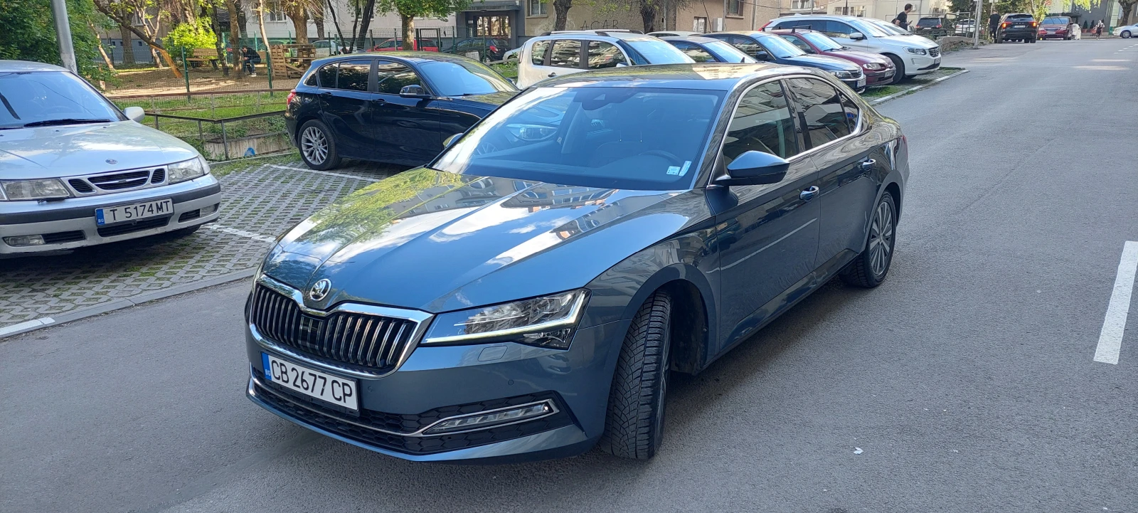Skoda Superb Edition, снимка 3 - Автомобили и джипове - 54344769