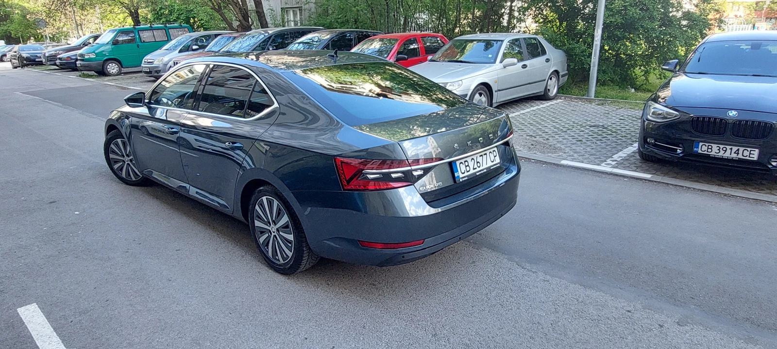 Skoda Superb Edition, снимка 5 - Автомобили и джипове - 54344769