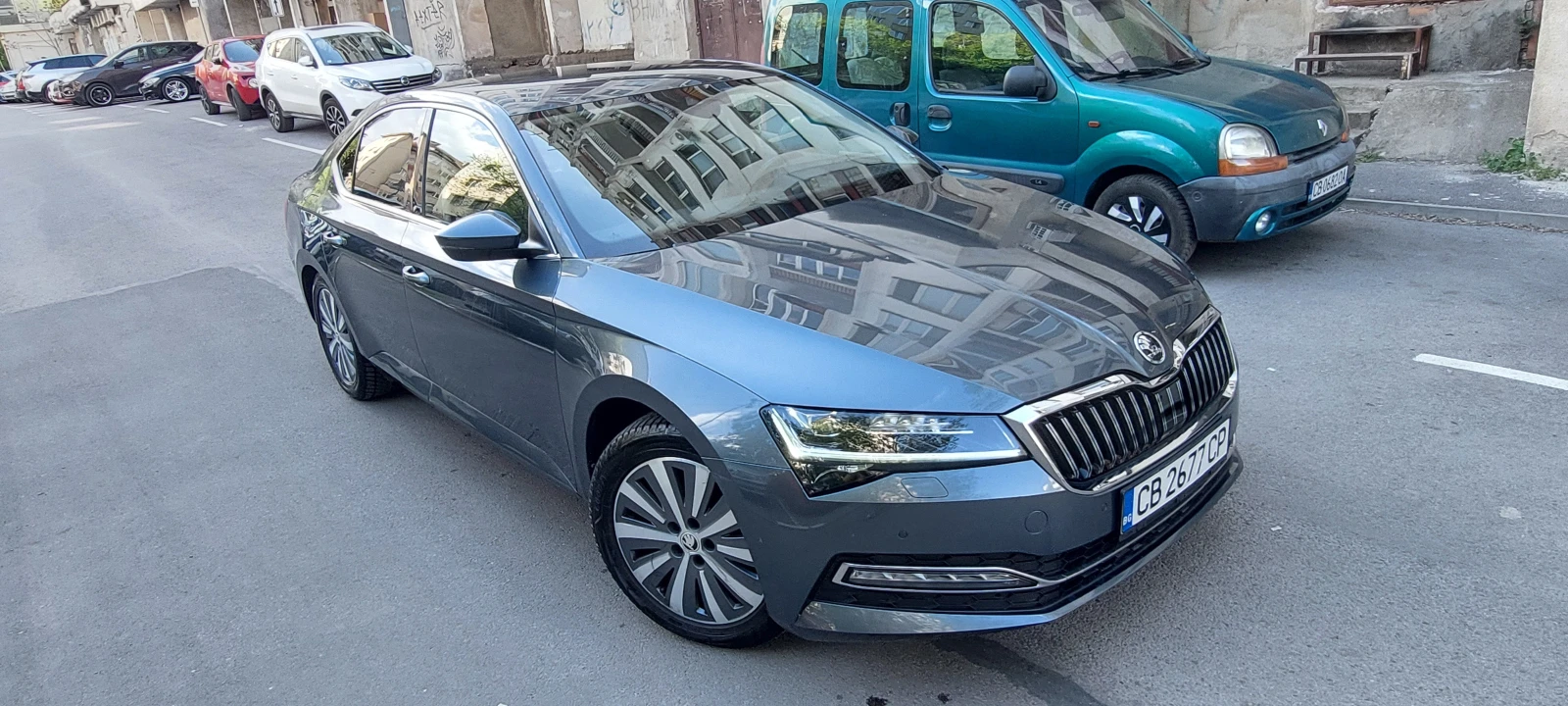 Skoda Superb Edition, снимка 8 - Автомобили и джипове - 54344769