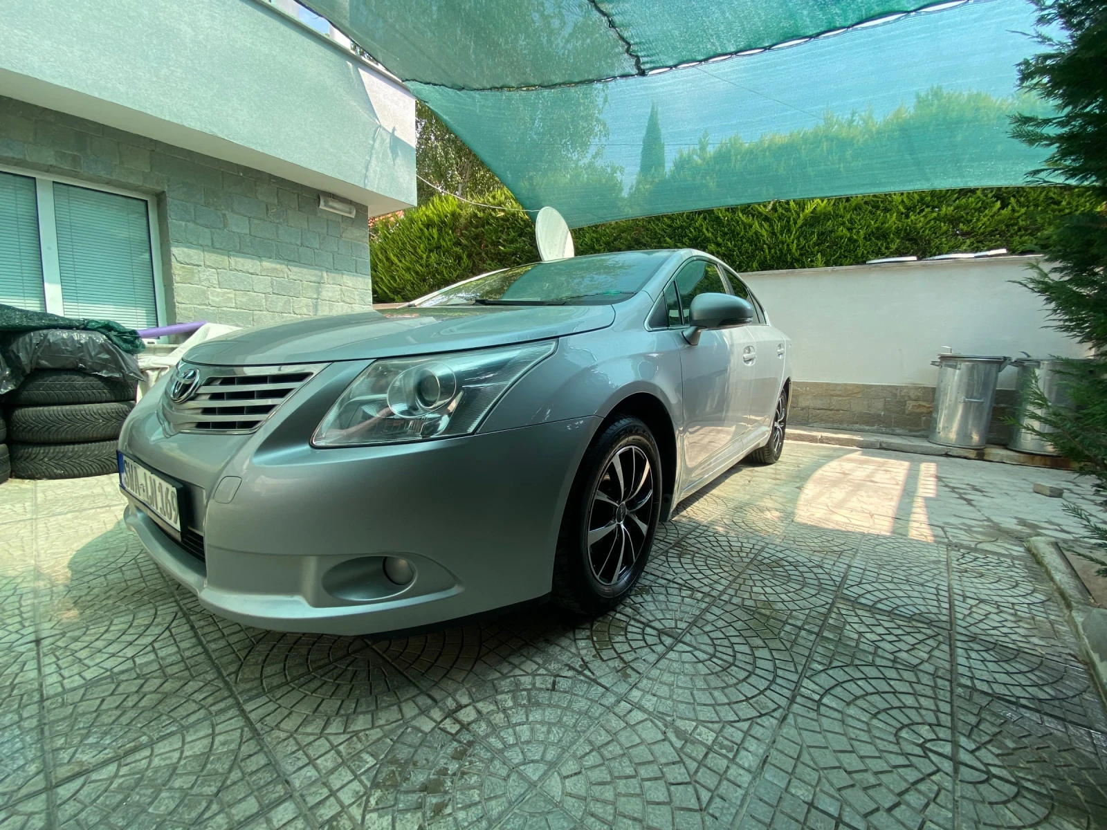 Toyota Avensis 1.8 , снимка 6 - Автомобили и джипове - 55174836