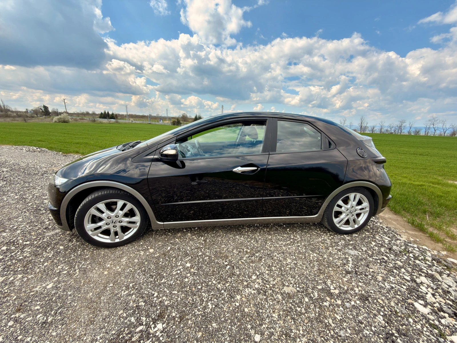 Honda Civic 2.2 i-CTDi Facelift, снимка 3 - Автомобили и джипове - 55202300