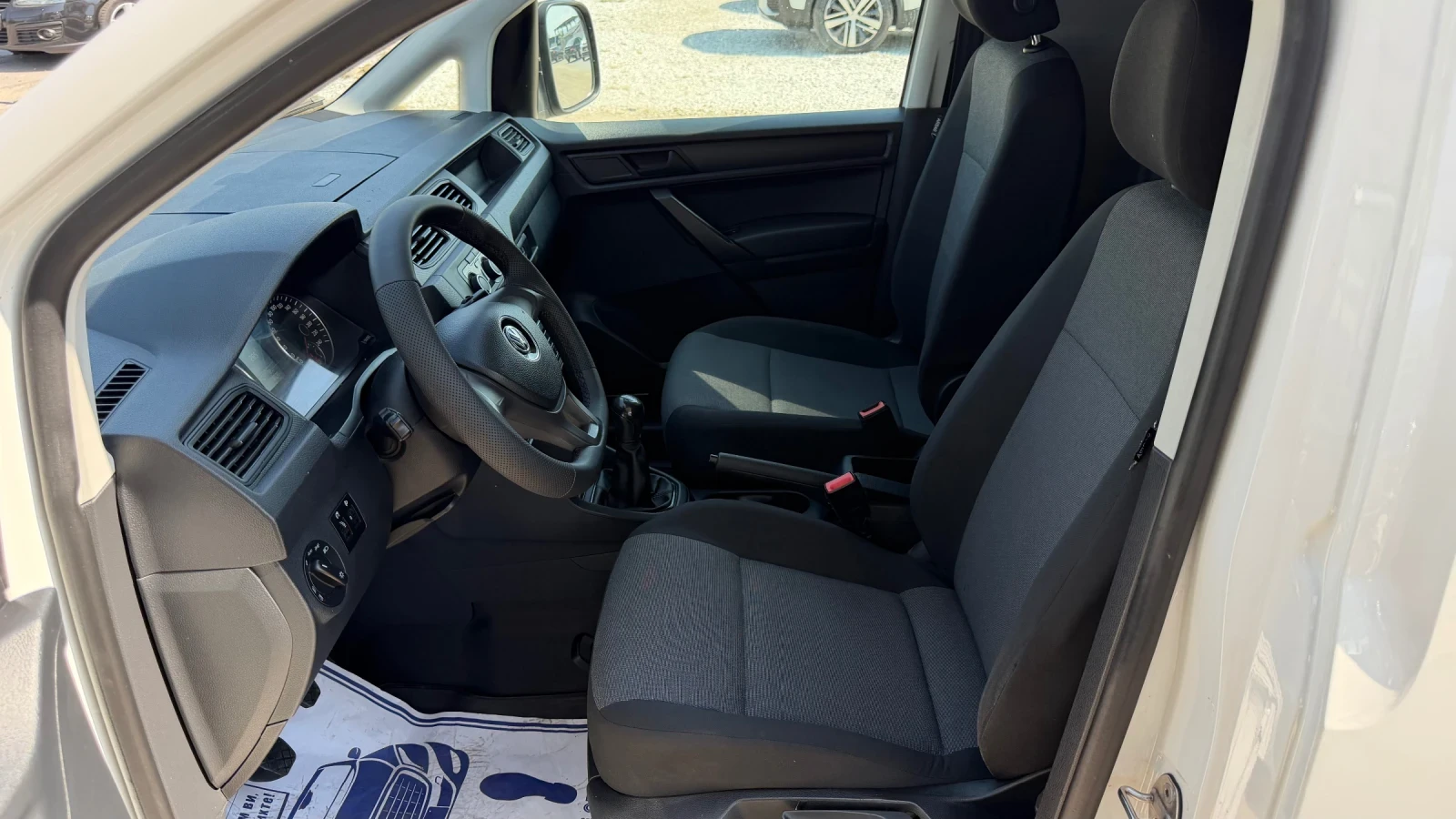 VW Caddy MAXI EURO6, снимка 9 - Автомобили и джипове - 55246652