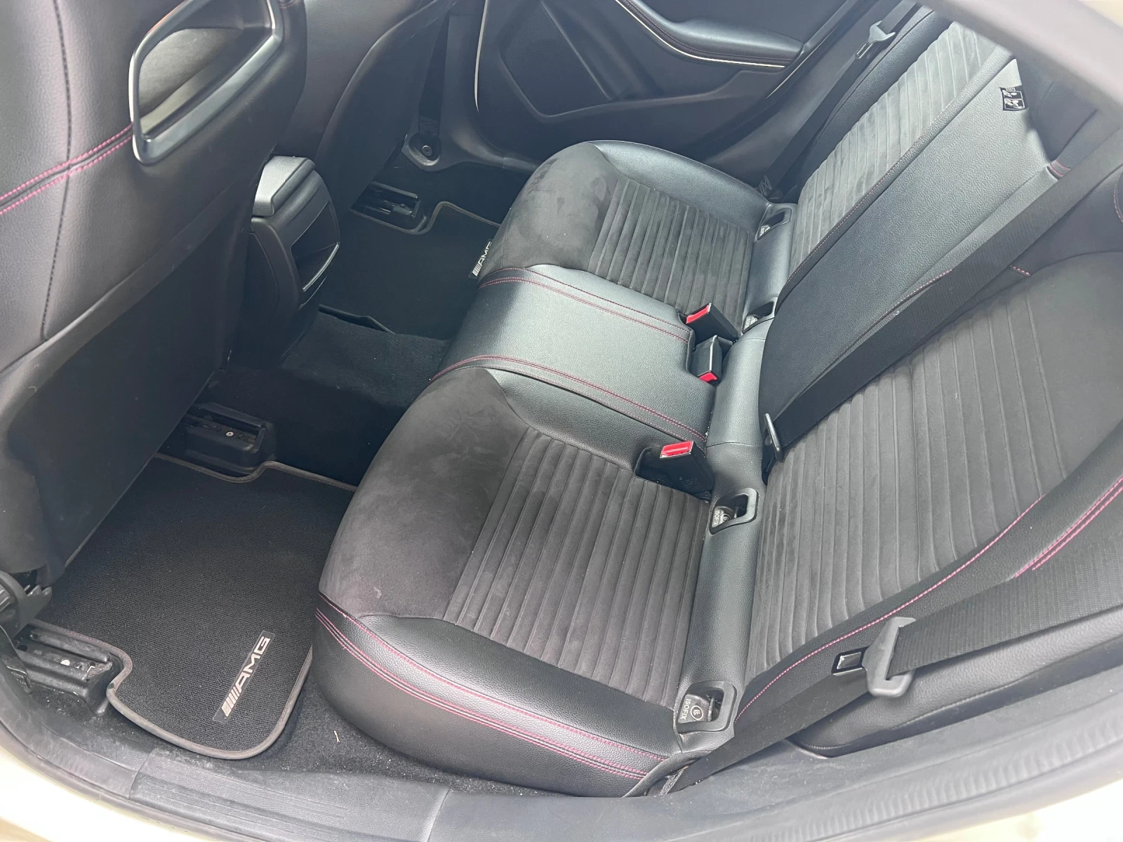 Mercedes-Benz A 180 180d Premium, снимка 9 - Автомобили и джипове - 55406702