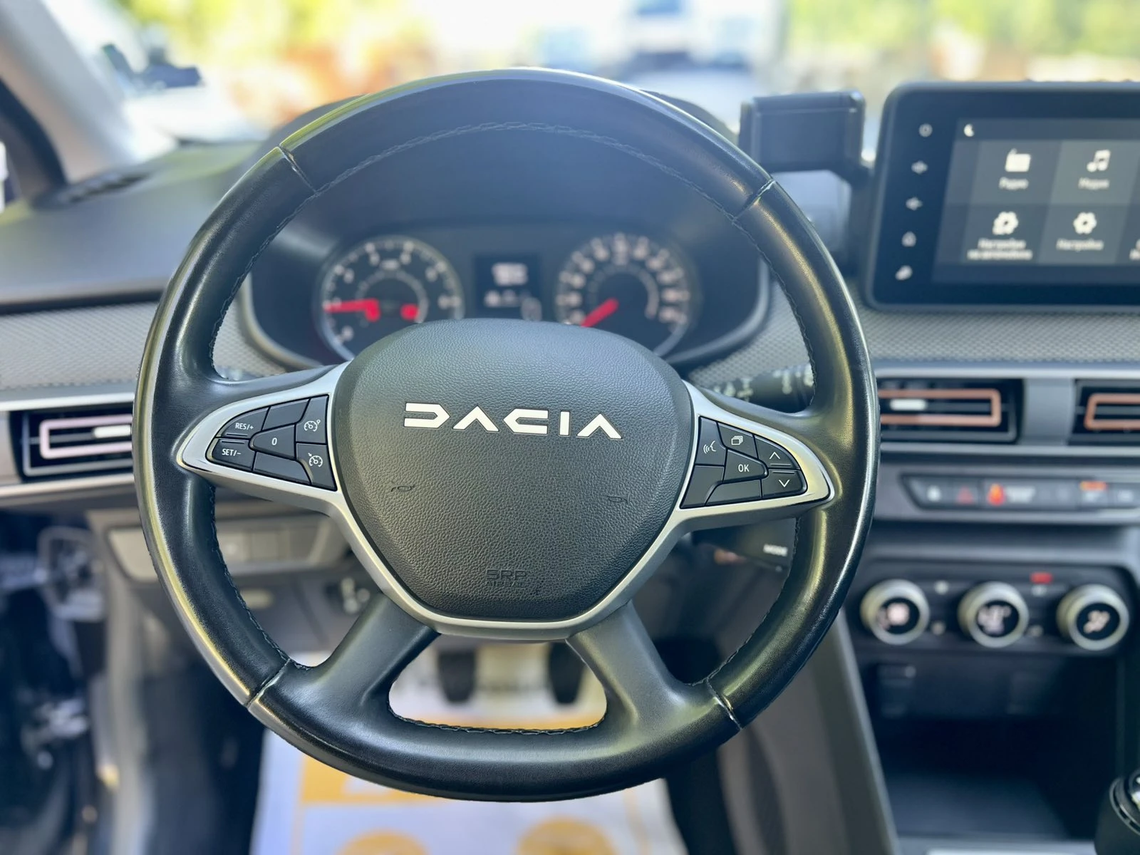 Dacia Sandero Stepway / 1.0 TCe / 100 к.с. / ECO-G / Гаранция, снимка 11 - Автомобили и джипове - 55411572