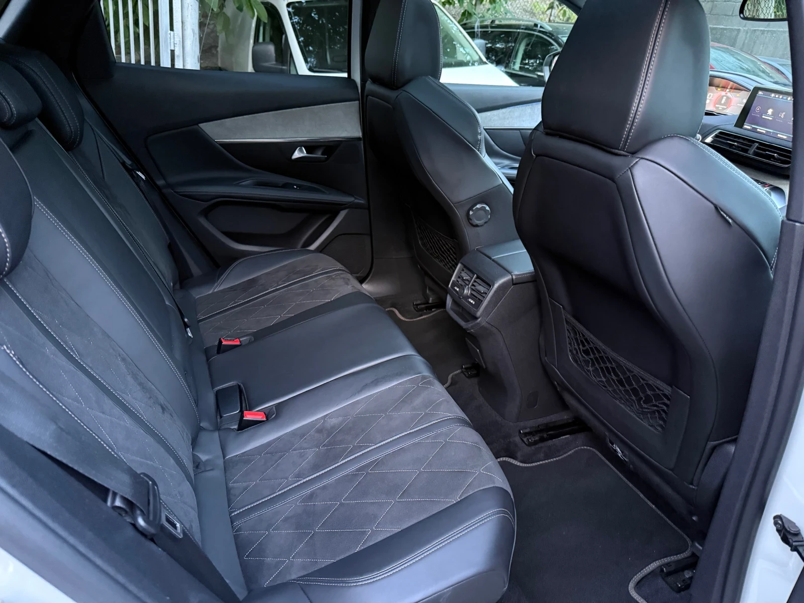Peugeot 3008 2.0HDI* GT LINE* 360cam* Panorama, снимка 13 - Автомобили и джипове - 55414223