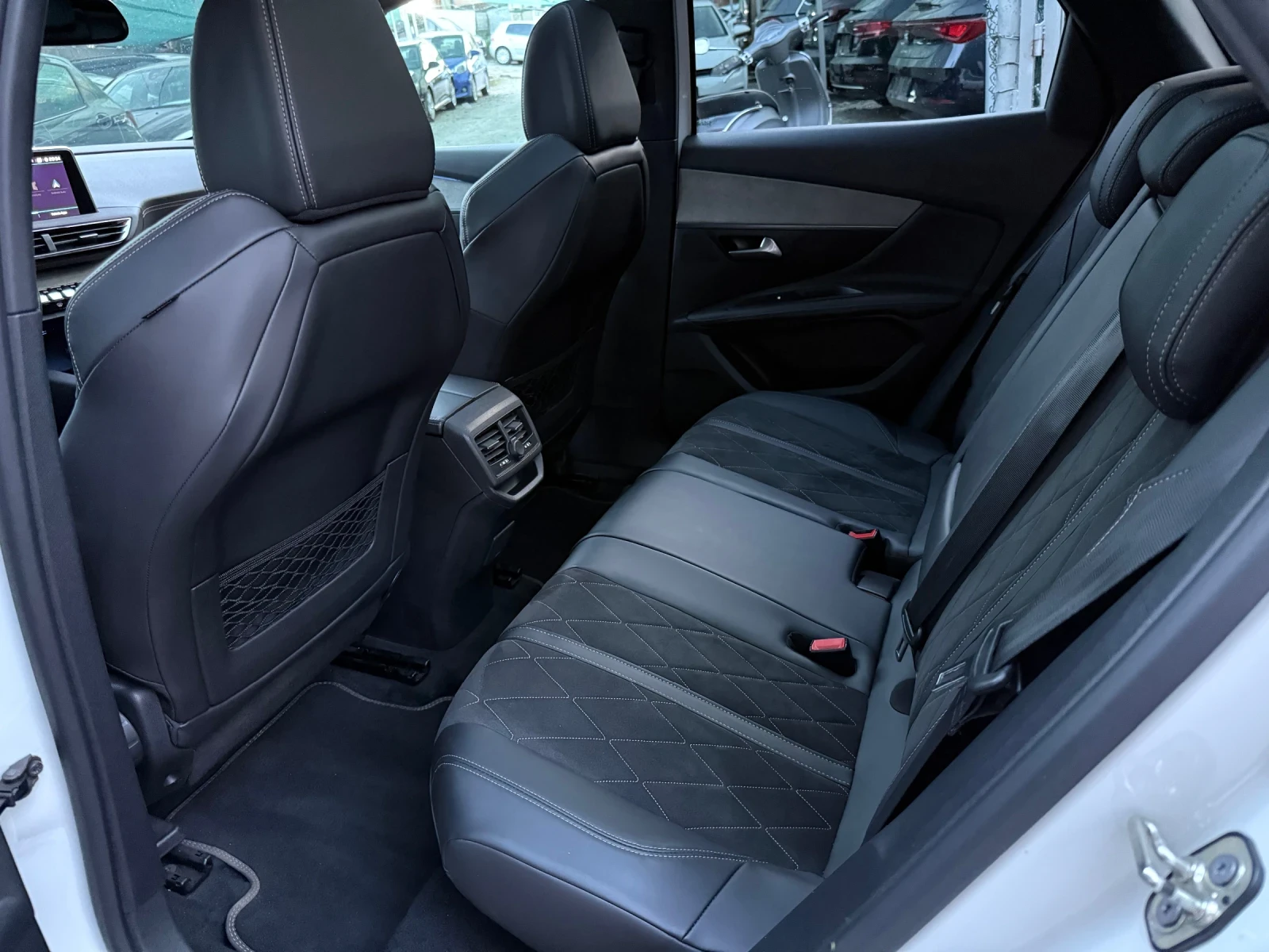 Peugeot 3008 2.0HDI* GT LINE* 360cam* Panorama, снимка 11 - Автомобили и джипове - 55414223