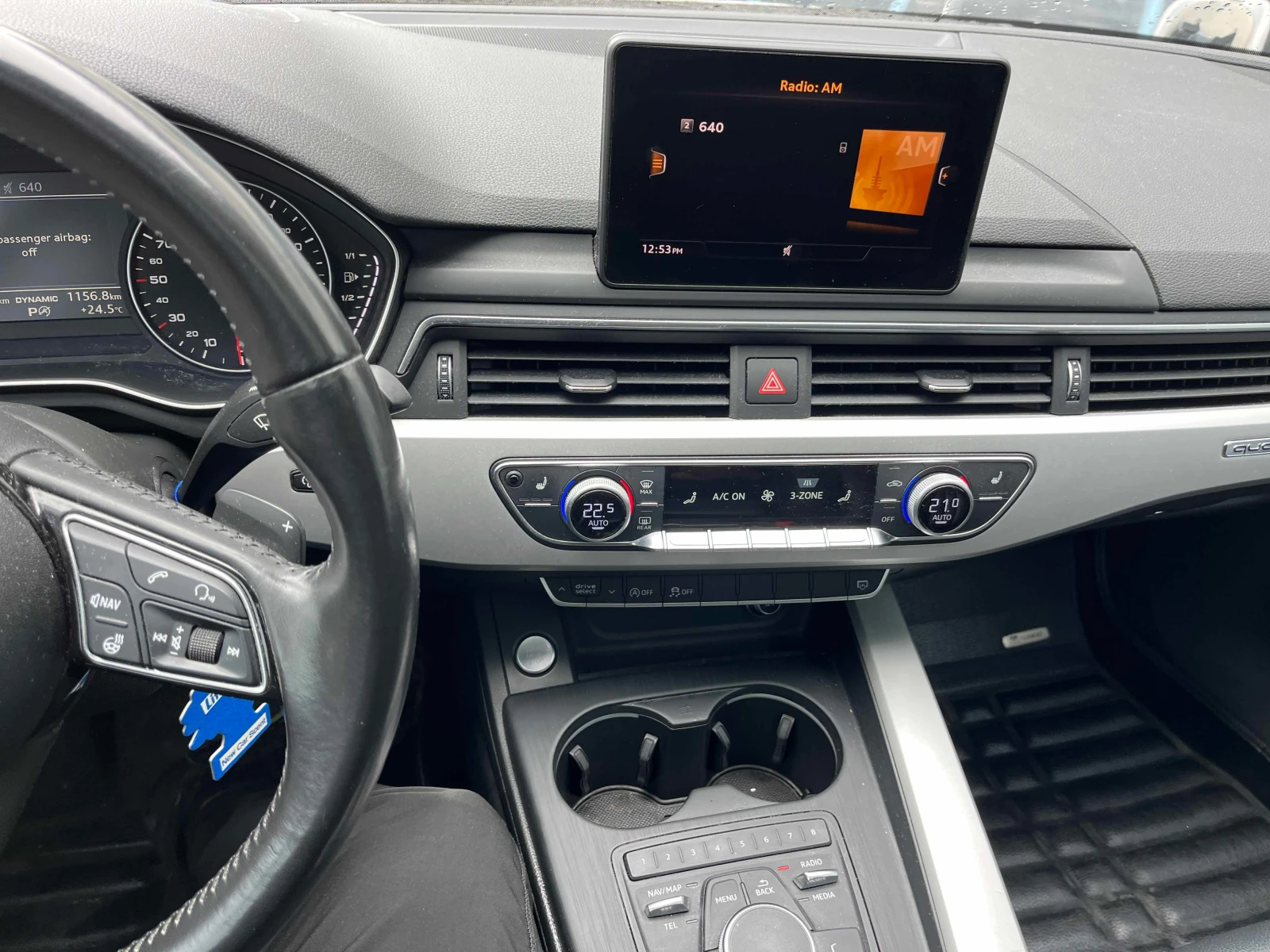 Audi A4 QUATTRO * ГЛАВНО ПРЕДСТАВИТЕЛСТВО НА HYUNDAI* , снимка 9 - Автомобили и джипове - 55979806