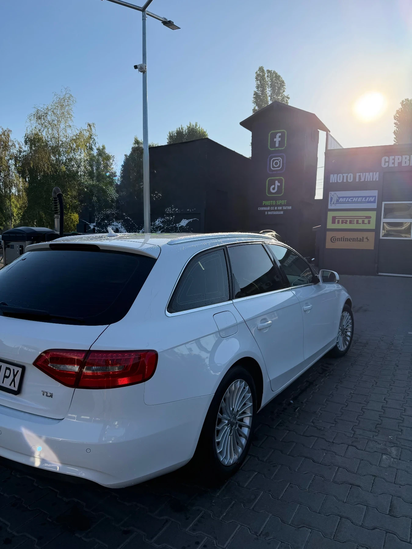 Audi A4, снимка 4 - Автомобили и джипове - 55981243