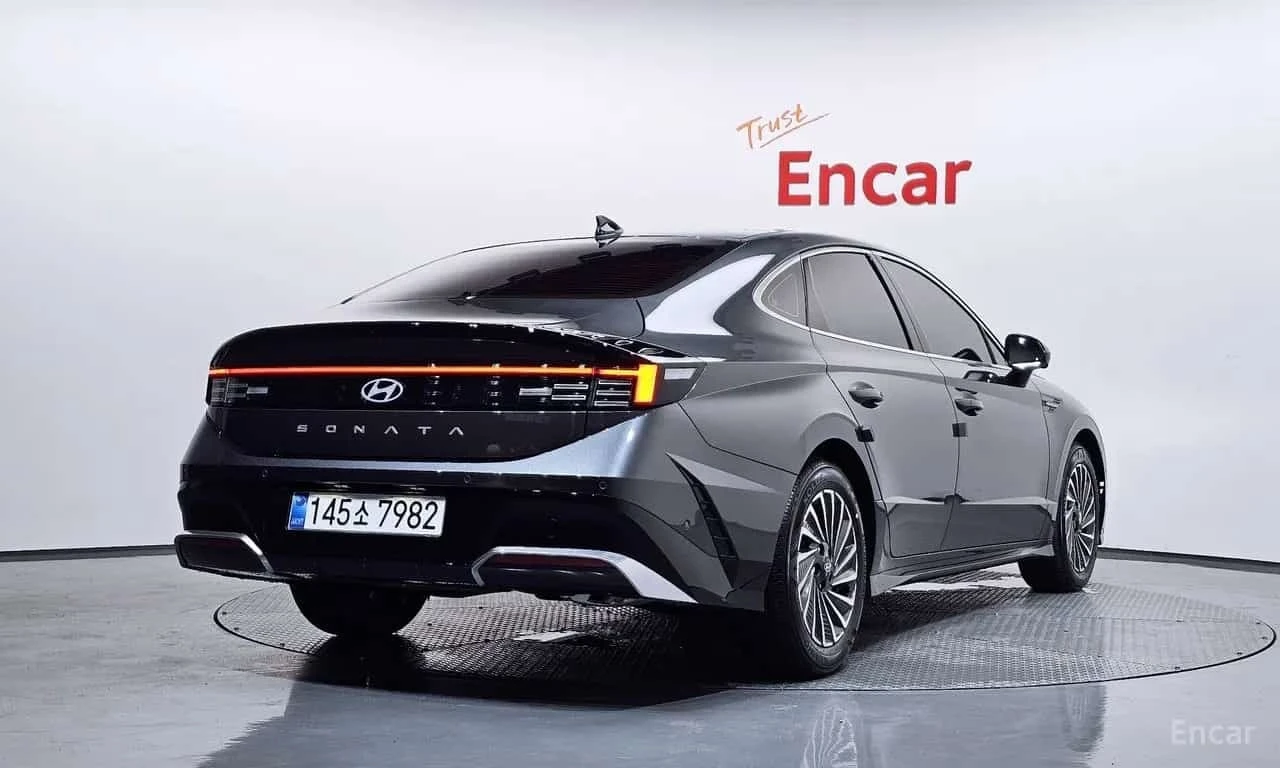 Hyundai Sonata * Exclusive * ���� �� �� | Mobile.bg � ����������� 2