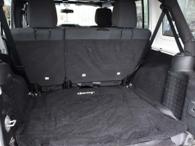 Jeep Wrangler * ONE OWNER, ACCIDENT FREE, WELL MAINTAINED, 4 DOO, снимка 16