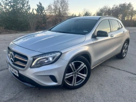  Mercedes-Benz GLA 22...