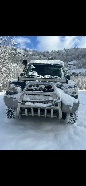 Hyundai Galloper Джипа е перфектен! Качваш се и караш!, снимка 3