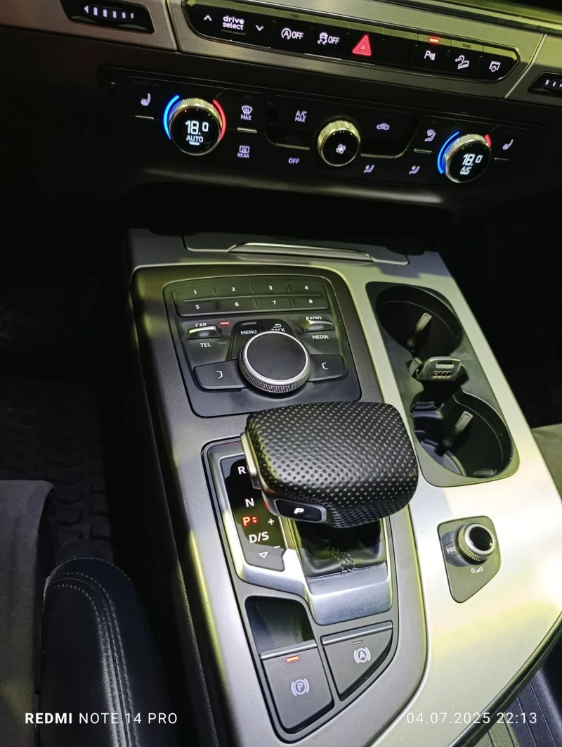 Audi Q7 3.0TDI Matrix, снимка 7 - Автомобили и джипове - 50916587