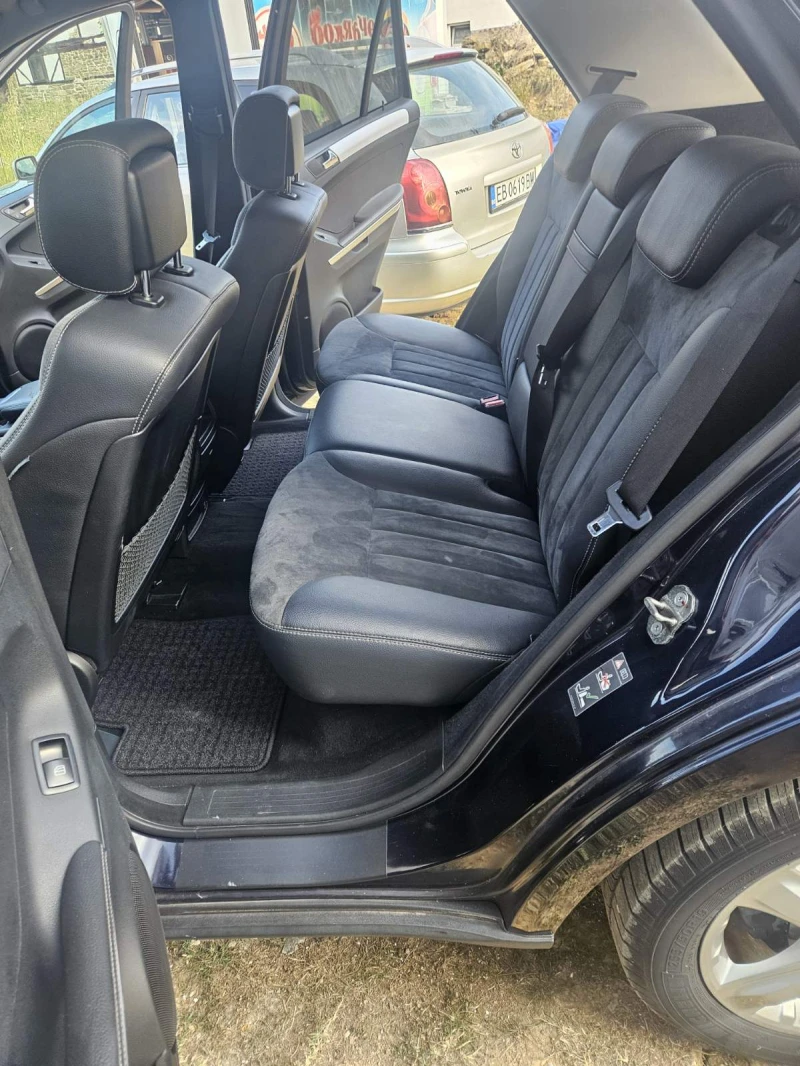 Mercedes-Benz ML 500, снимка 9 - Автомобили и джипове - 52342958
