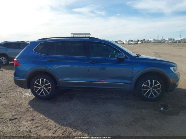 VW Tiguan, снимка 13 - Автомобили и джипове - 53385724