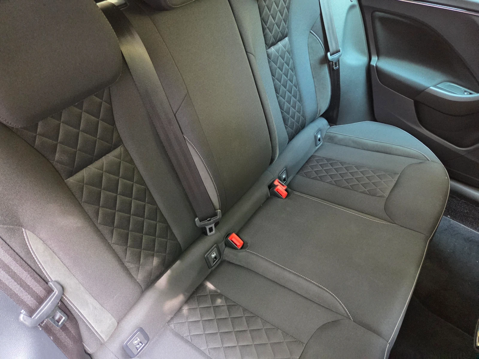 Skoda Kamiq 1.5 Sport Business - изображение 10