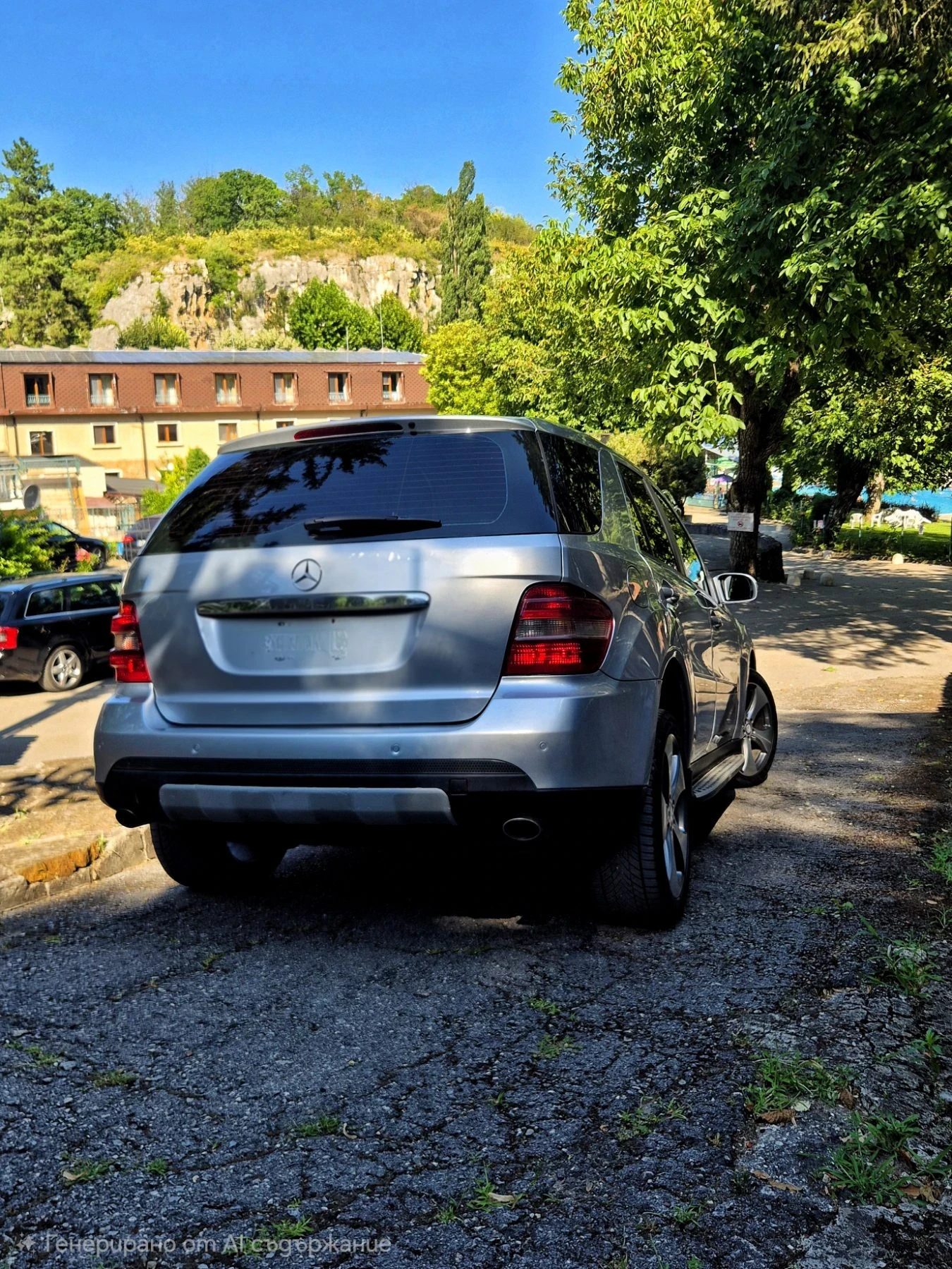 Mercedes-Benz ML 320, снимка 3 - Автомобили и джипове - 53916847