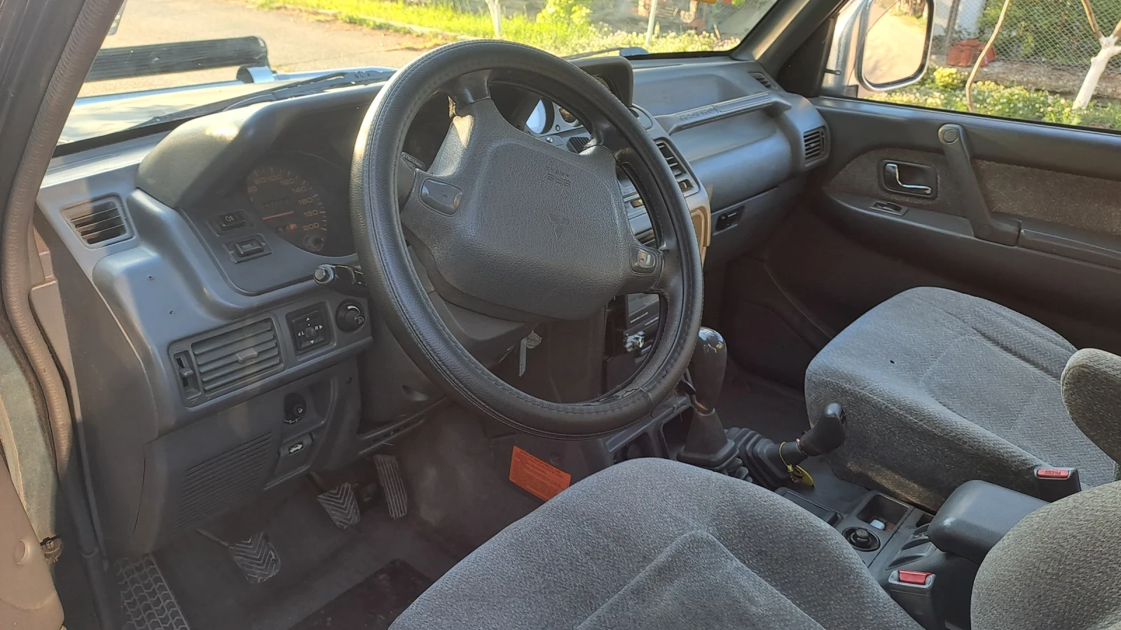Mitsubishi Pajero, снимка 5 - Автомобили и джипове - 54556143