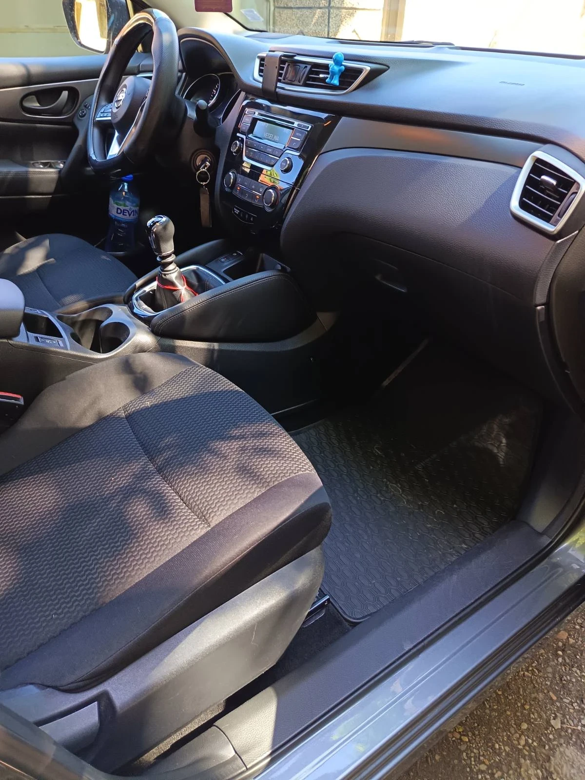 Nissan Qashqai, снимка 10 - Автомобили и джипове - 54592623