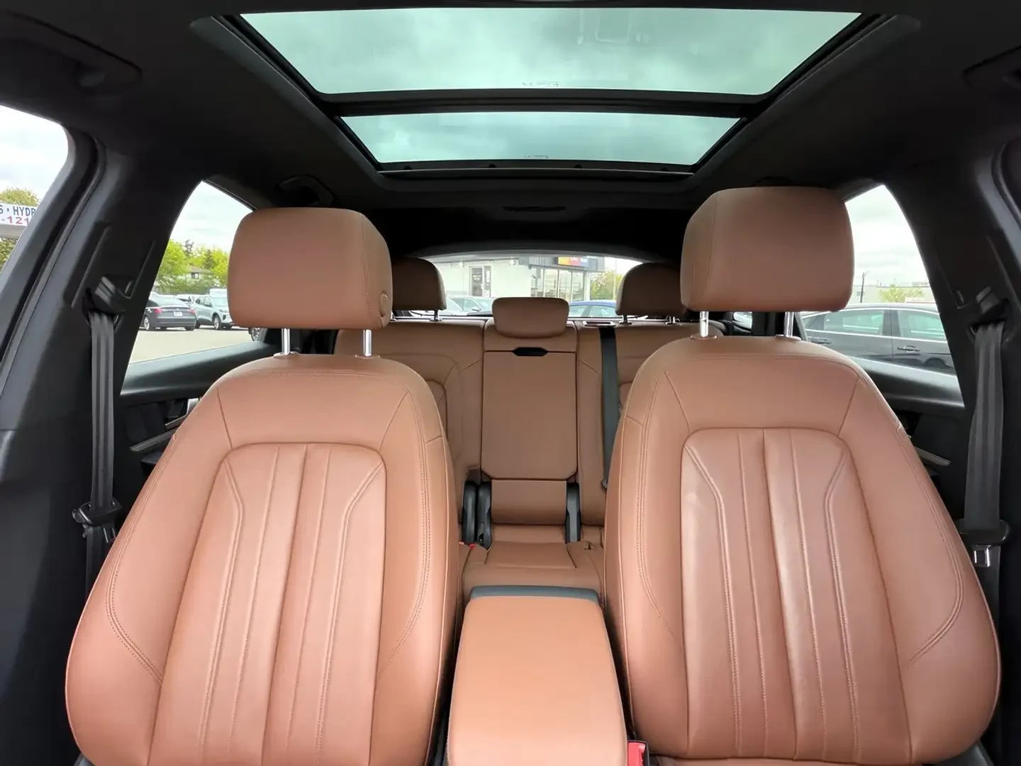 Audi Q5 SPORTBACK| AWD| LEATHER| BLIND SPOT| PANO, снимка 14 - Автомобили и джипове - 54680191