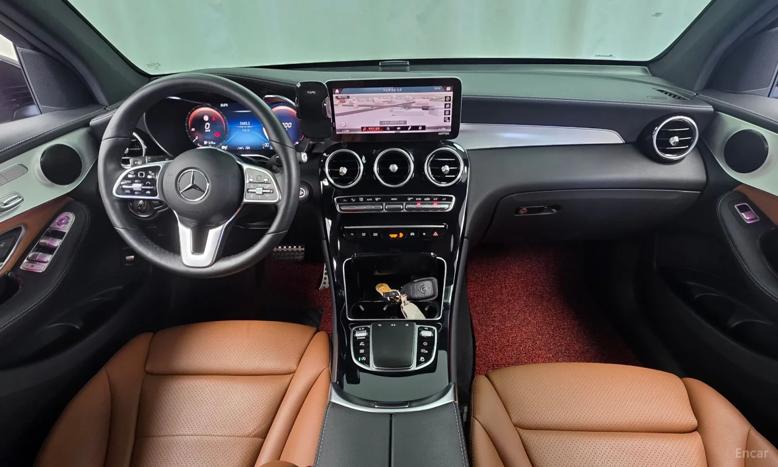 Mercedes-Benz GLC 220, снимка 7 - Автомобили и джипове - 55282536