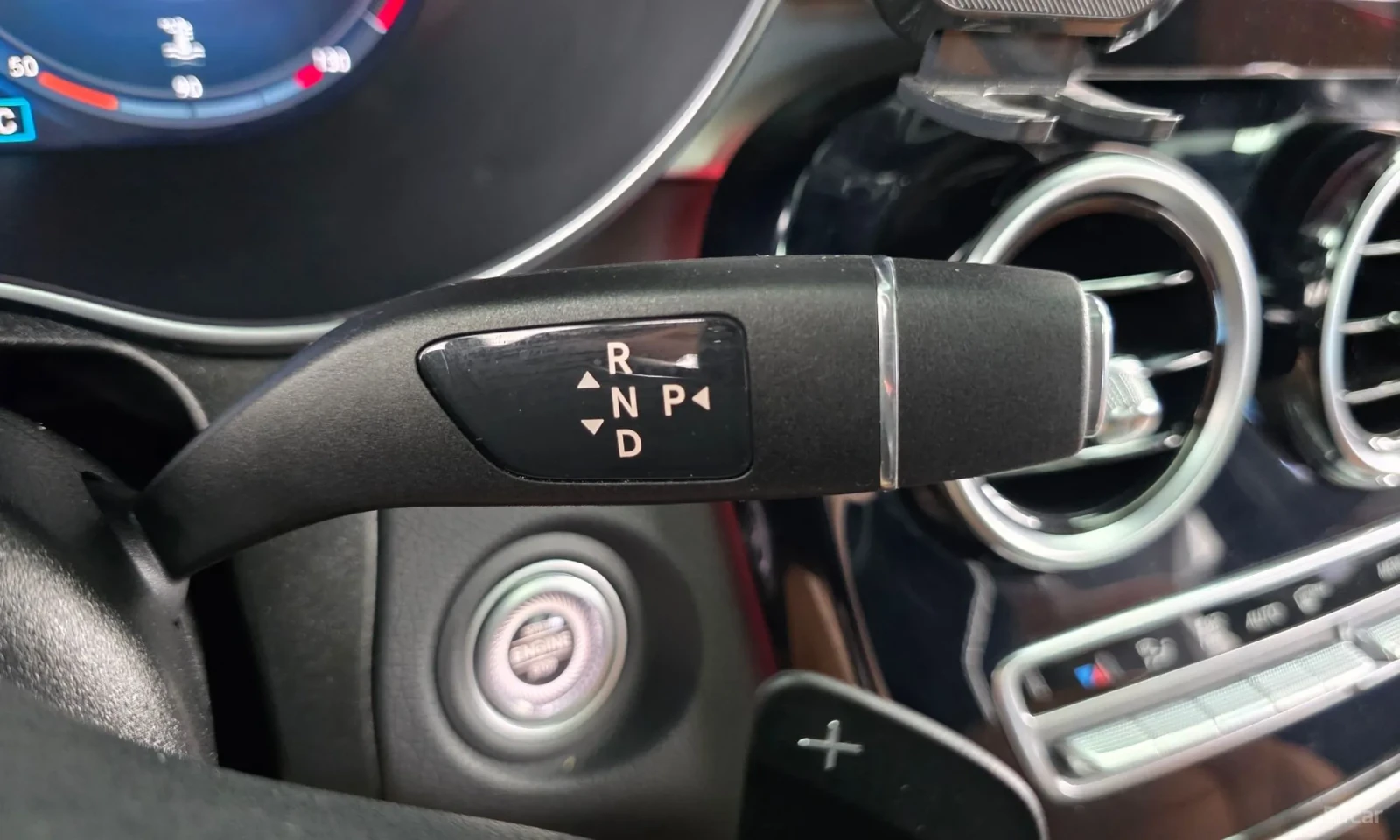 Mercedes-Benz GLC 220, снимка 9 - Автомобили и джипове - 55282536